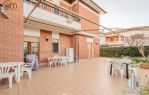 CAMPO DI MARE VILLA TRILIVELLI CON AMPIO GIARDINO