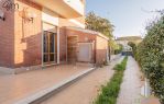 CAMPO DI MARE VILLA TRILIVELLI CON AMPIO GIARDINO