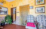 CERVETERI VIA AURELIA 46, EX CASALE ENTE MAREMMA CON TERRENNO 1000 MQ