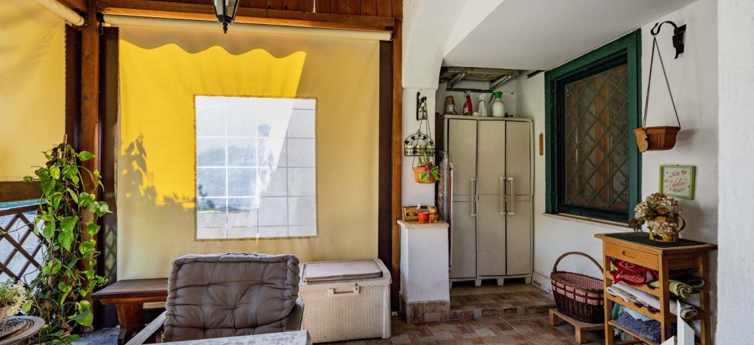 CERENOVA ZONA CHIESA VILLA BILIVELLI RISTRUTTURATA CON AMPIO GIARDINO