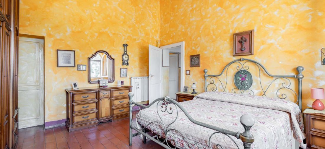 CERVETERI VIA AURELIA 46, EX CASALE ENTE MAREMMA CON TERRENNO 1000 MQ