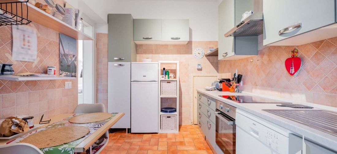 CERENOVA PRESTIGIOSA VILLA CON GIARDINO ANGOLARE