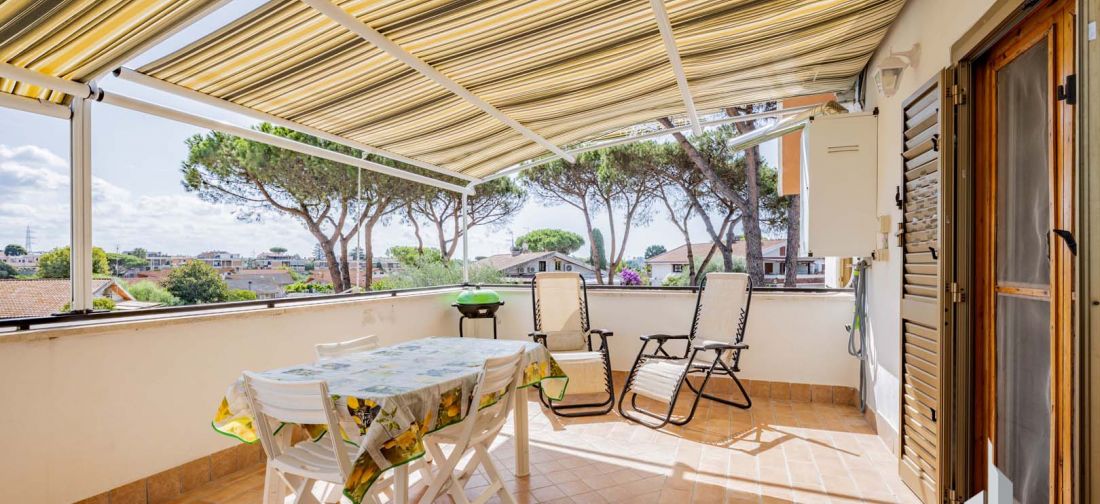 CERVETERI - ZONA TYRSENIA - BILOCALE SOPPALCATO CON AMPIO TERRAZZO