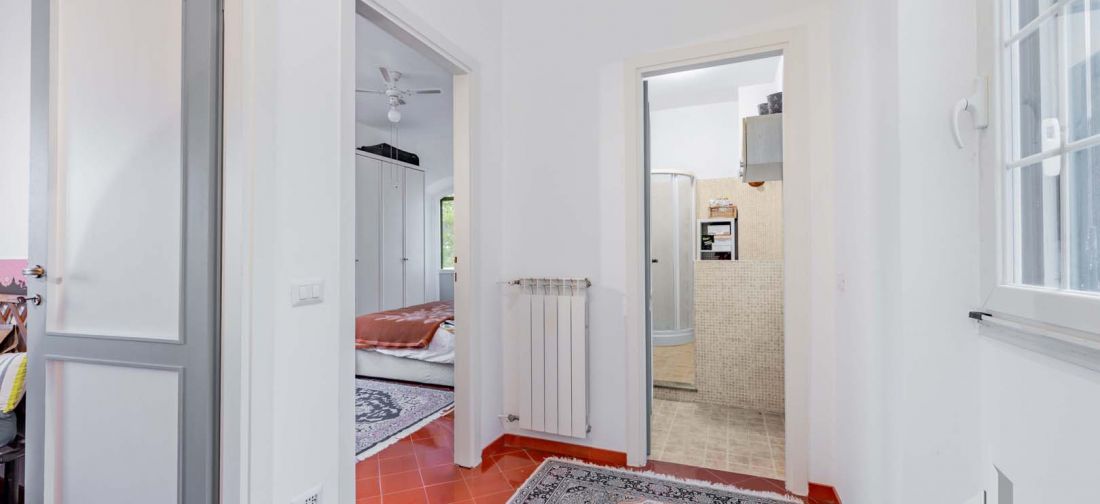 CERENOVA PRESTIGIOSA VILLA CON GIARDINO ANGOLARE