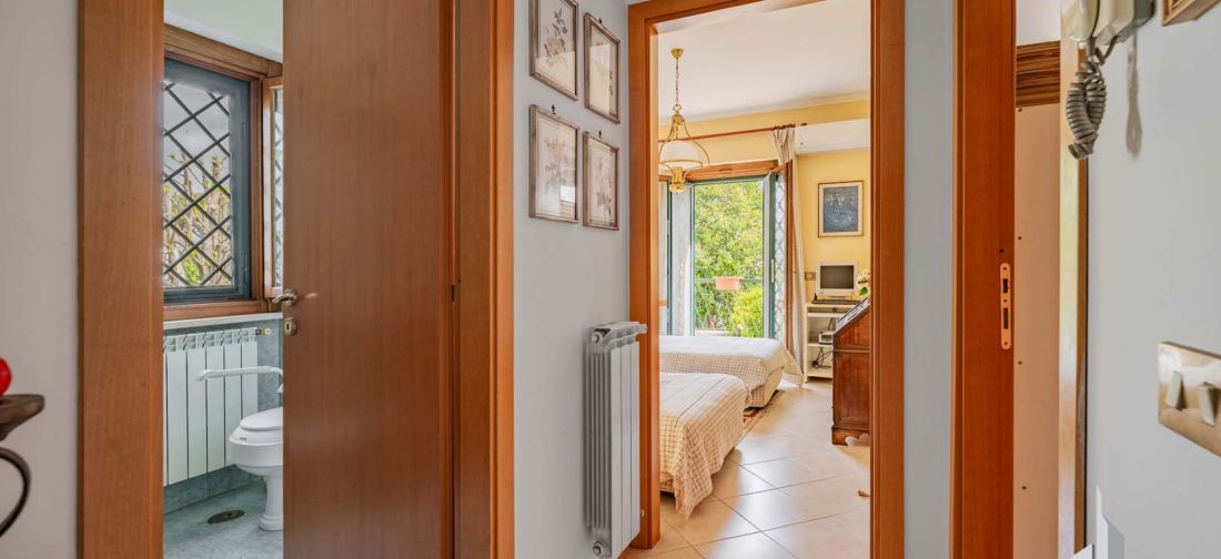 CERENOVA ZONA CHIESA VILLA BILIVELLI RISTRUTTURATA CON AMPIO GIARDINO