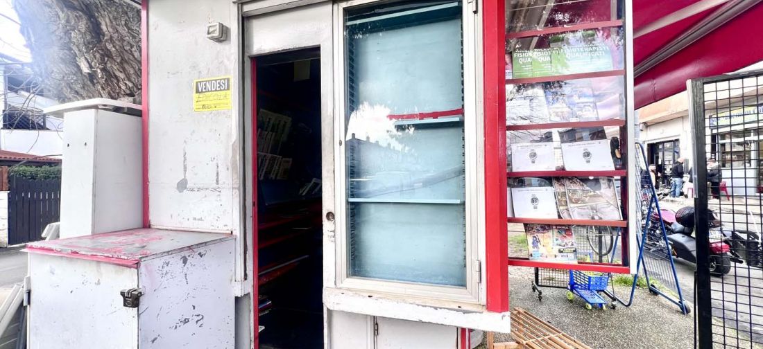 CERENOVA ZONA POSTA CESSIONE DI ATTIVITA' EDICOLA/RIVENDITA GIORNALI E RIVISTA