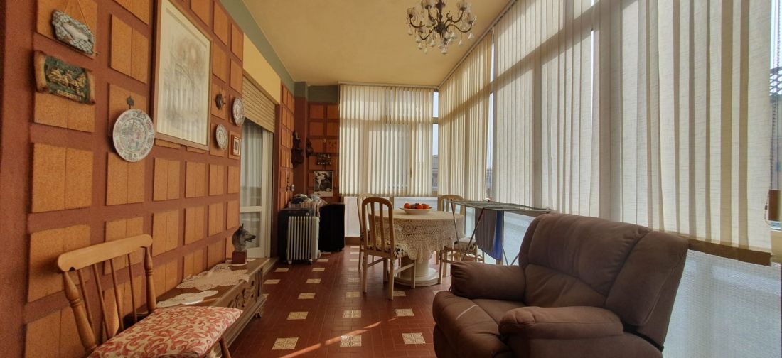 LADISPOLI - BILOCALE TRASFORMABILE CON TERRAZZO E VISTA MARE