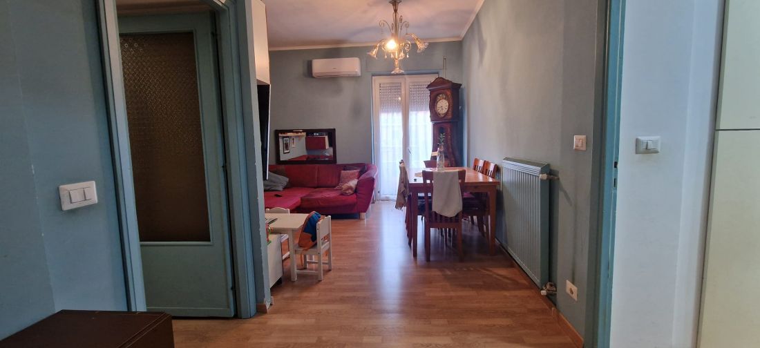 LADISPOLI - QUADRILOCALE A 50M DAL MARE, ZONA CENTRALE