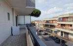 LADISPOLI - ATTICO CENTRALE IN PALAZZINA DEL 2021 CON LASTRICO SOLARE E POSTO AUTO
