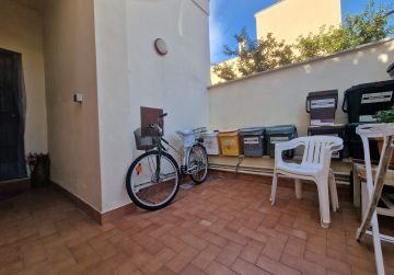 LADISPOLI MONOLOCALE PIANO TERRA CENTRALE SENZA CONDOMINIO PERFETTO USO INVESTIMENTO